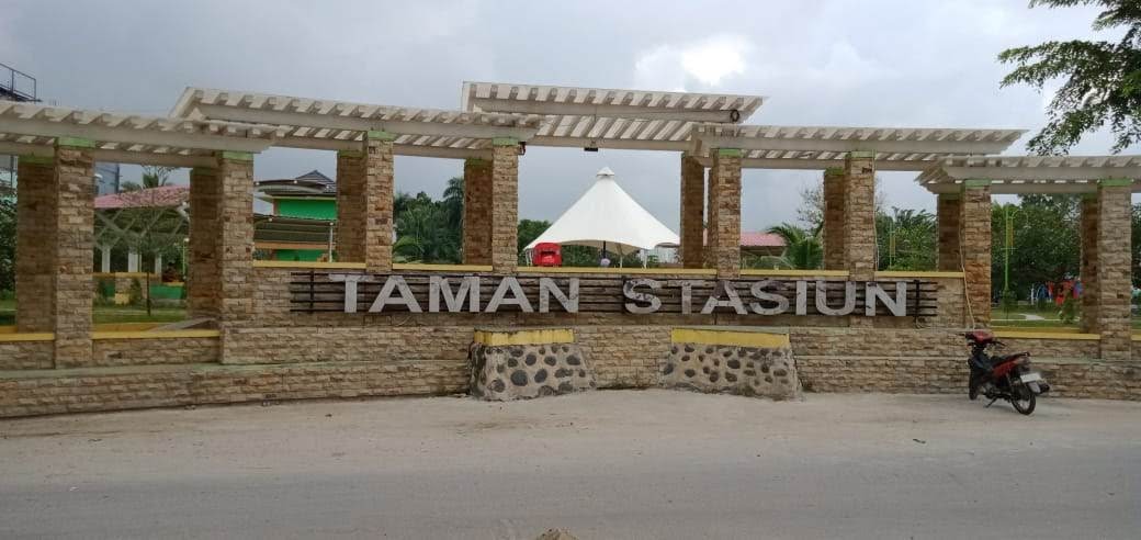 Taman Stasiun